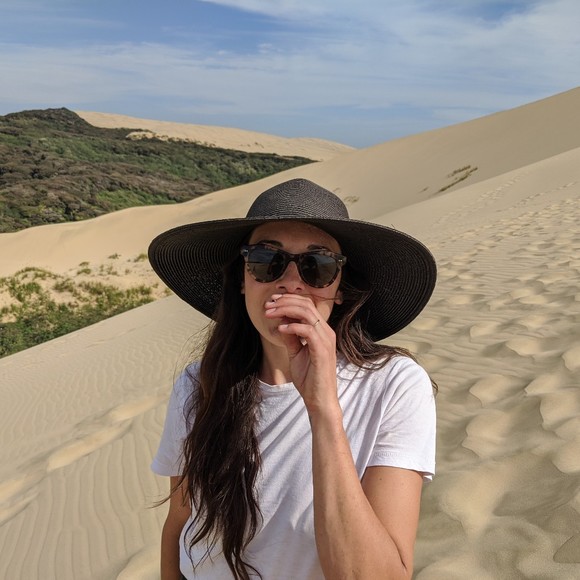 Meet your Posher, Heather - Picture 1 of 1